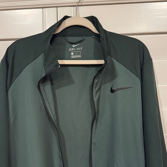 Nike Women's Black Bomber Jacket - Picture 5 of 11